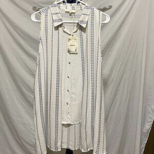 Entro sleeveless blouse, 2 piece look in white and blue, size L